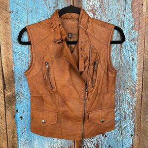 Chelsea & Violet Moto Biker Vest with Buckle Collar Size XS